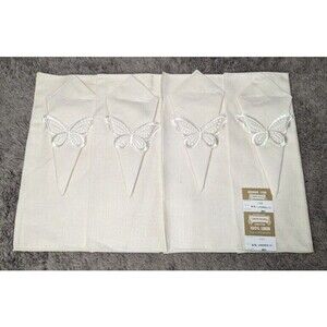 Vintage Imperial 8 pc Luncheon Set - White 4 Placemats/4 Napkins w/Tag